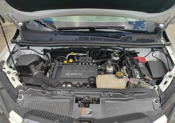 Opel Mokka cena 48500 przebieg: 155000, rok produkcji 2015 z Brzozów małe 704
